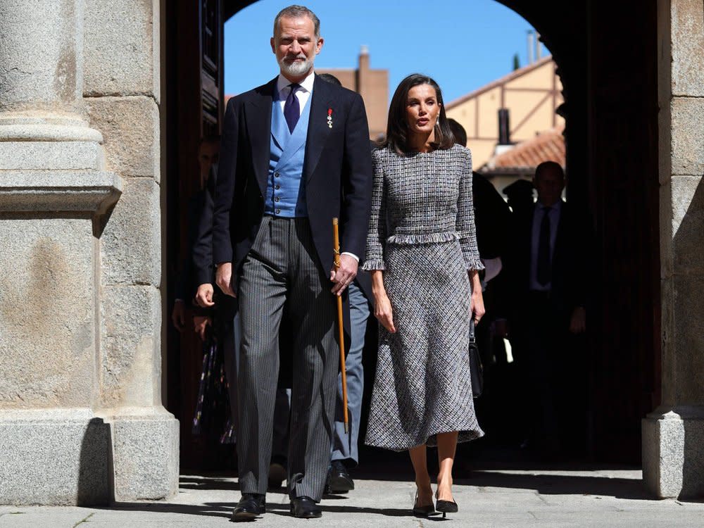 Gut angezogen wie immer: König Felipe und Königin Letizia von Spanien bei einer Preisverleihung in Madrid. (Bild:  Cordon Press/Action Press)