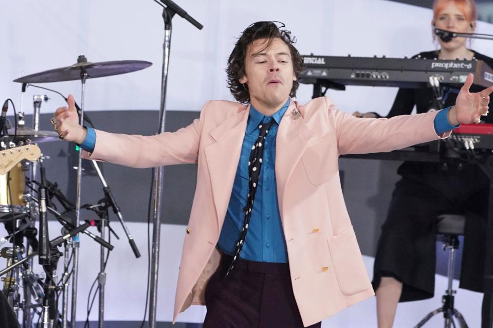 Photo by: zz/John Nacion/STAR MAX/IPx 2020 2/26/20 Harry Styles performing in concert on February 26, 2020 on The Today Show at Rockefeller Plaza in New York City. (NYC)