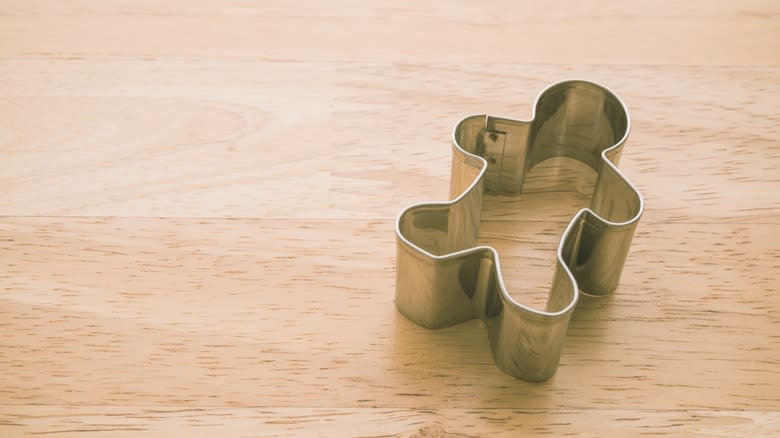 gingerbread cookie cutter