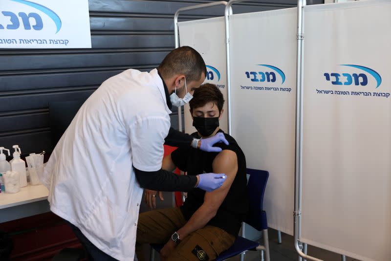 Israeli teens get COVID-19 vaccine