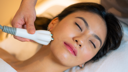 The Best Non-Invasive Facial Treatments in Singapore For Brighter, Healthier Looking Skin