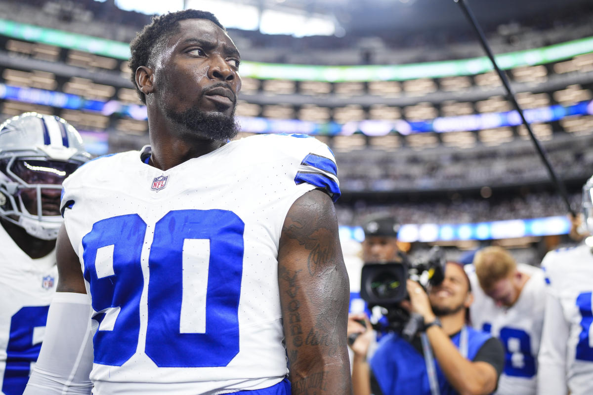 Cowboys DE DeMarcus Lawrence likely headed to IR, out 4-8 weeks with foot injury