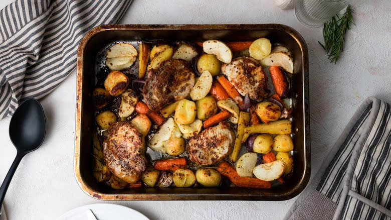 Sheet pan baked pork chops