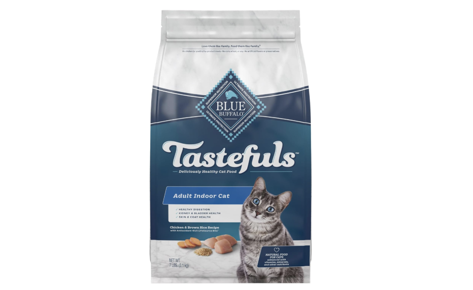 Blue Buffalo Tastefuls Indoor Natural - Alimento seco para gatos adultos
