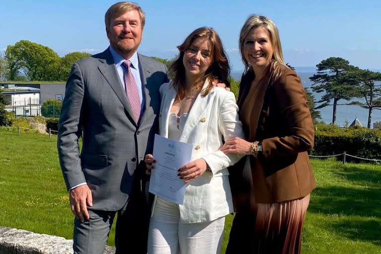 El rey Guillermo de Orange junto a Máxima Zorreguieta y la princesa Alexia