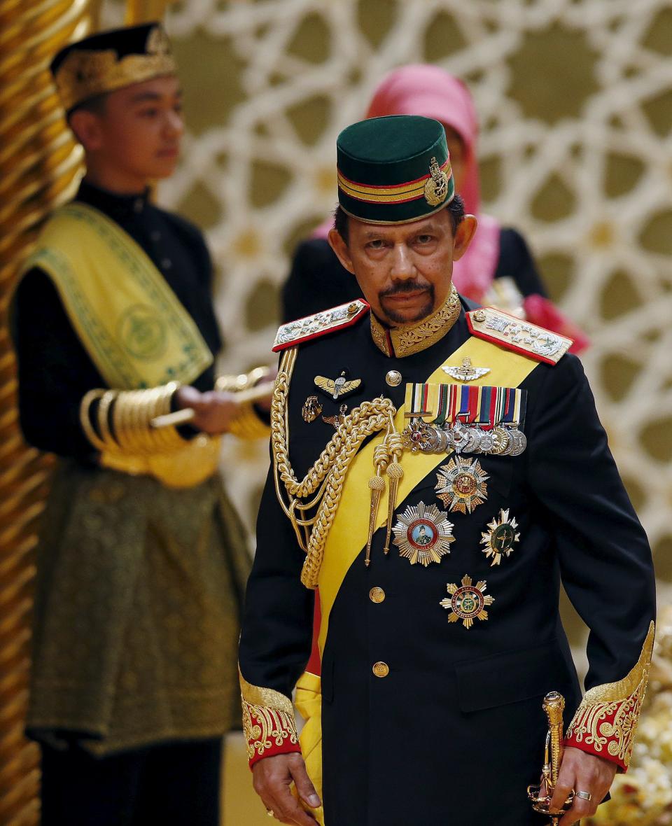 El sultán de Brunei, Hassanal Bolkiah, en la boda de su hijo, el príncipe Abdul Malik con Dayangku Raabi'atul ' Adawiyyah Pengiran Haji Bolkiah REUTERS/Olivia Harris