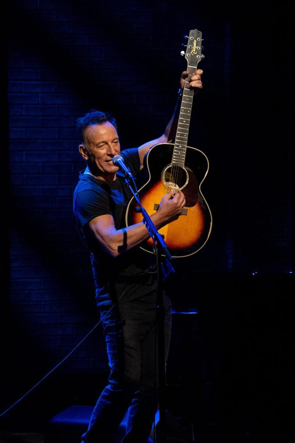 Entrancing in the dark: Bruce Springsteen shows his power as a storyteller at Walter Kerr Theatre (Netflix/Kevin Mazur)