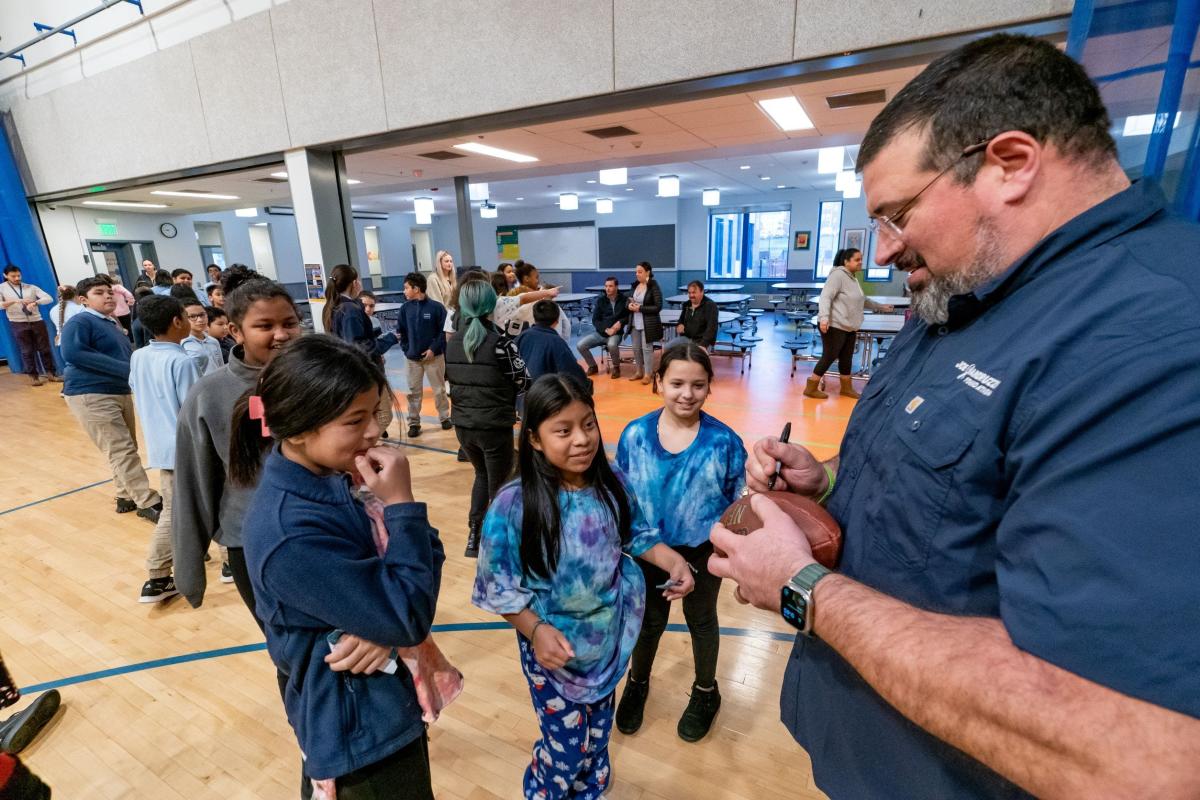 Super Bowl Champion Joe Andruzzi Helping Families Fight Cancer