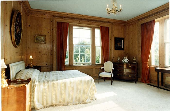 prince-charles-camilla-home-bedroom-wood