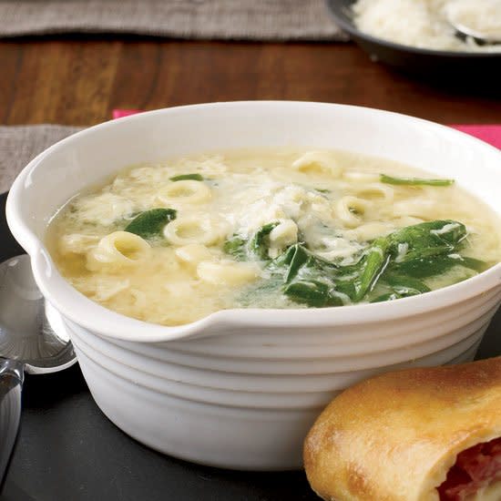 Spinach and Egg-Drop Pasta Soup