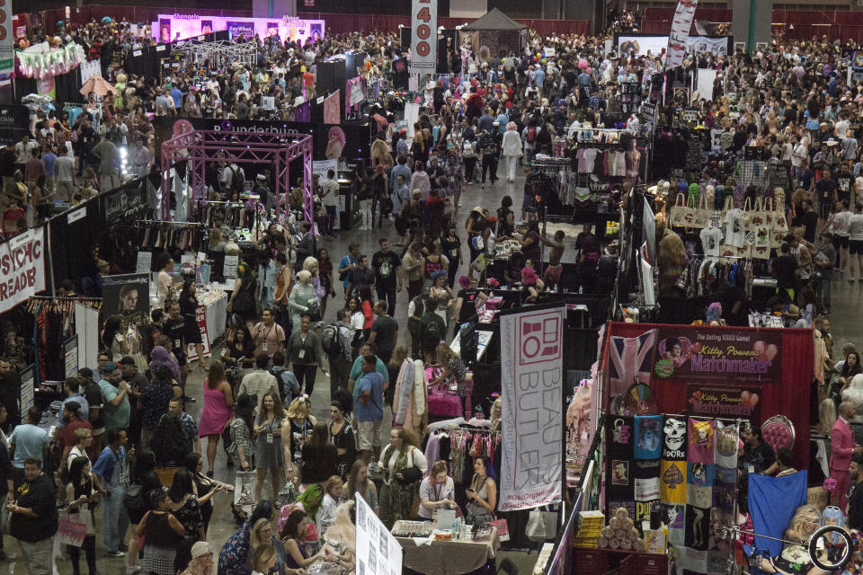 Attendees packed the Los Angeles convention center at the 3rd annual "RuPaul's DragCon" in April 2017. (Photo: Santiago Felipe via Getty Images)