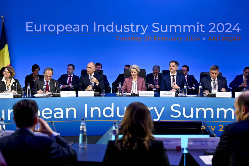 (L-R) Enrico Letta, President Jacques Delors Institute, European Commission president Ursula Von der Leyen, Belgian Prime Minister Alexander De Croo and Flemish Minister President Jan Jambon pictured during the European Industry Summit 'A Business Case for Europe', at the BASF plant in Antwerp, organised under the Belgian presidency of the European Union, Tuesday 20 February 2024. Dirk Waem/Belga/dpa