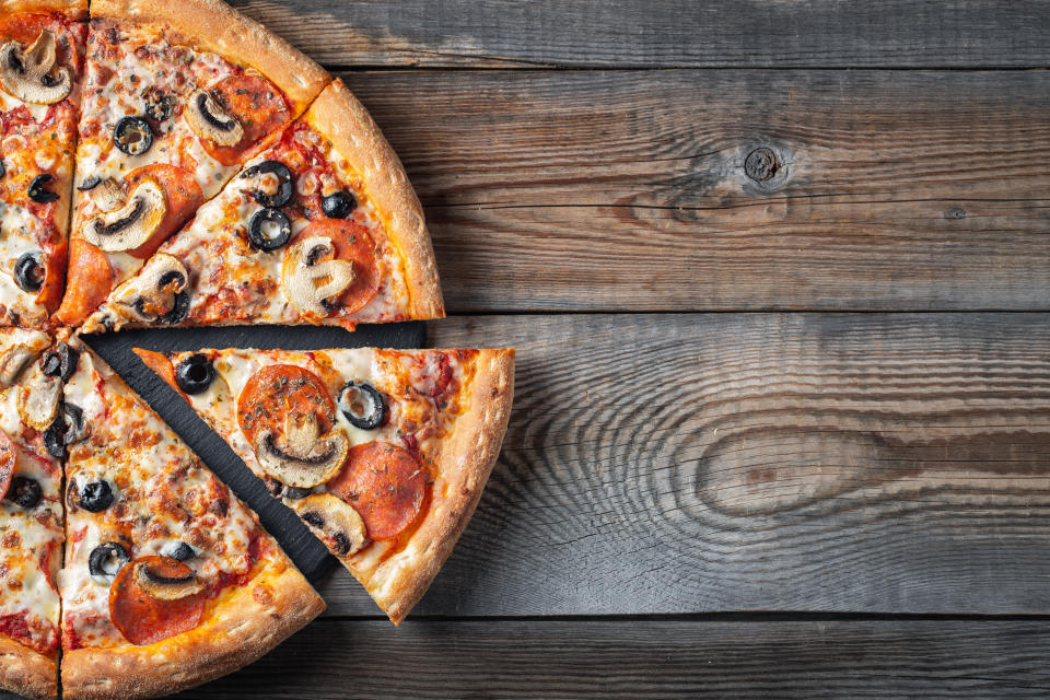 Der Verstand sagt Salat. Der Bauch sagt Pizza. (Bild: Getty Images)