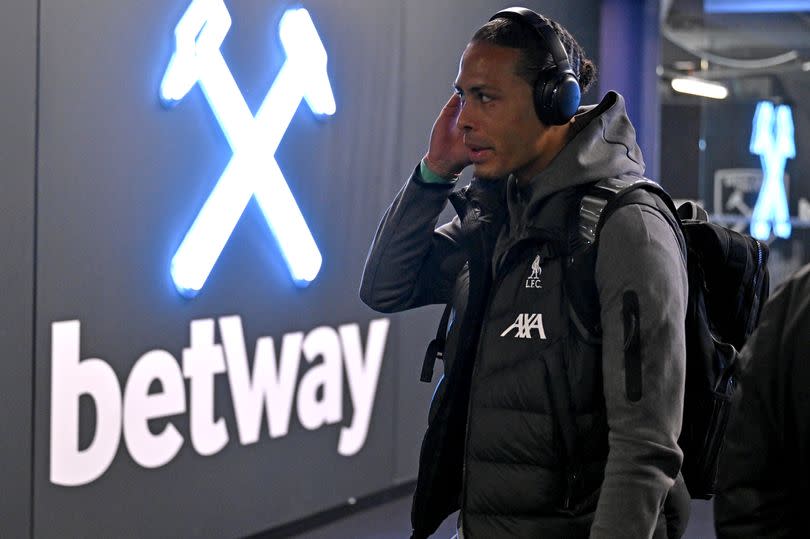 LONDON, ENGLAND - APRIL 27: (THE SUN OUT, THE SUN ON SUNDAY OUT) Virgil van Dijk captain of Liverpool arriving before the Premier League match between West Ham United and Liverpool FC at London Stadium on April 27, 2024 in London, England. (Photo by Andrew Powell/Liverpool FC via Getty Images)