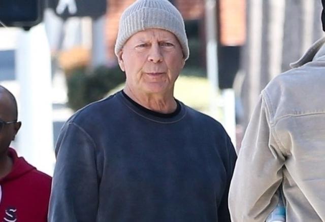 Bruce Willis "no lee ni habla y ya no tiene alegría de vivir", aseguró un  amigo del actor