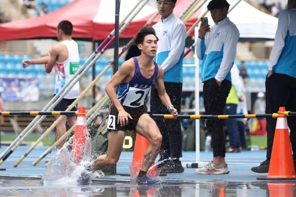 風承顥火警下破大會紀錄開張首面金牌。113年台北全中運提供