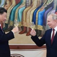 Auf gute Geschäfte: Russland ist für China jetzt ein wichtigerer Handelspartner als Deutschland