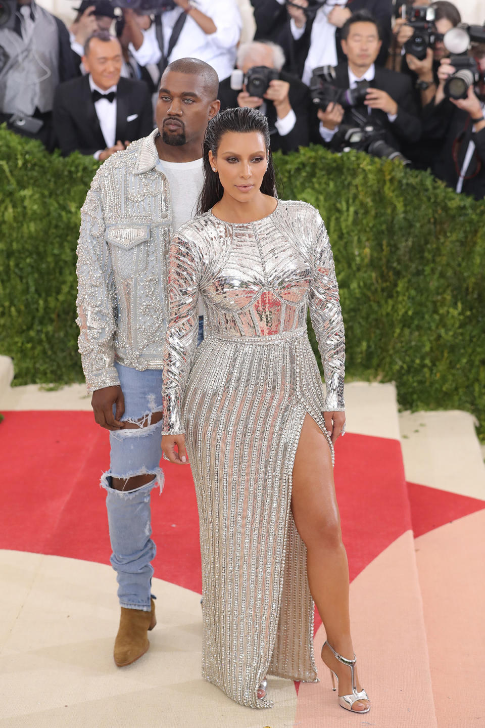 NEW YORK, NY - MAY 02:  Kanye West and Kim Kardashian attend the "Manus x Machina: Fashion In An Age Of Technology" Costume Institute Gala at Metropolitan Museum of Art on May 2, 2016 in New York City.  (Photo by Neilson Barnard/Getty Images for The Huffington Post)