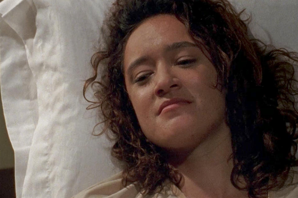 Joan (Keisha Castle-Hughes)