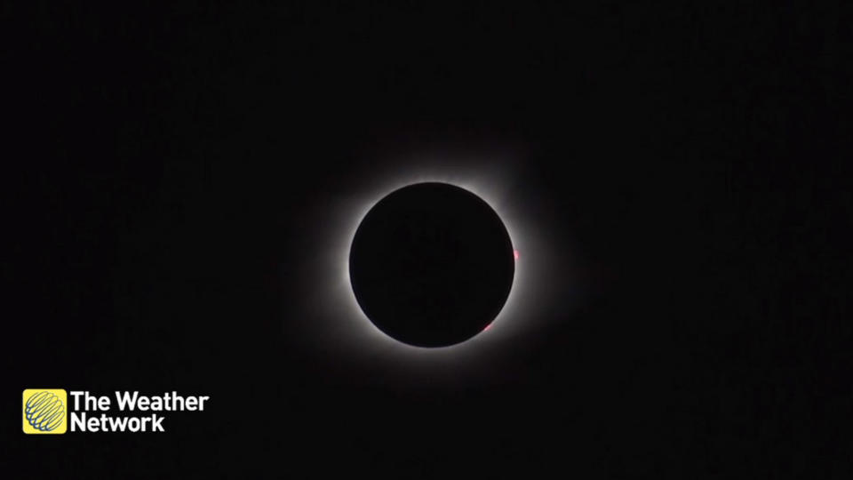 Total-Solar-Eclipse-August21-2017-SilverPointTN-TWN