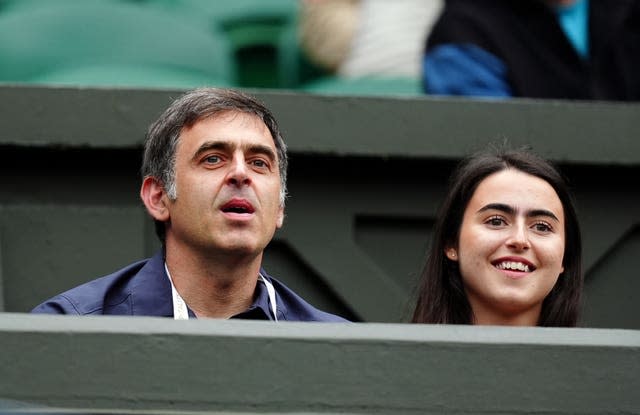 Ronnie O'Sullivan at Wimbledon with his daughter
