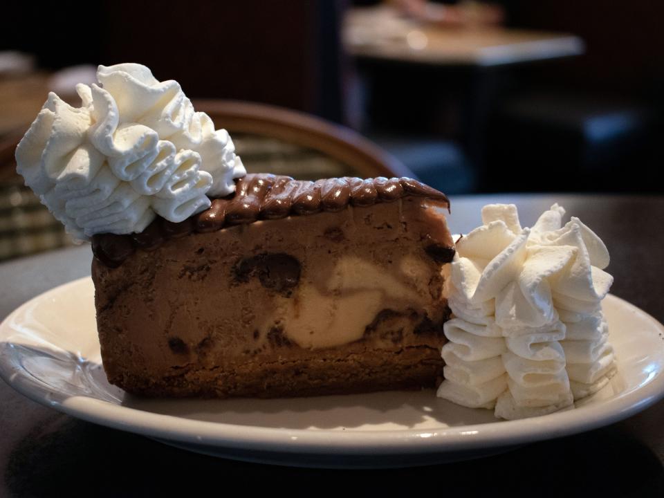 chocolate hazelnut - the cheesecake factort