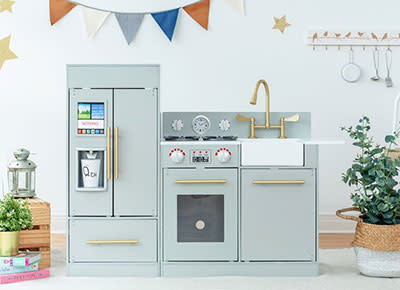 Modern Play Kitchen Stove and Oven