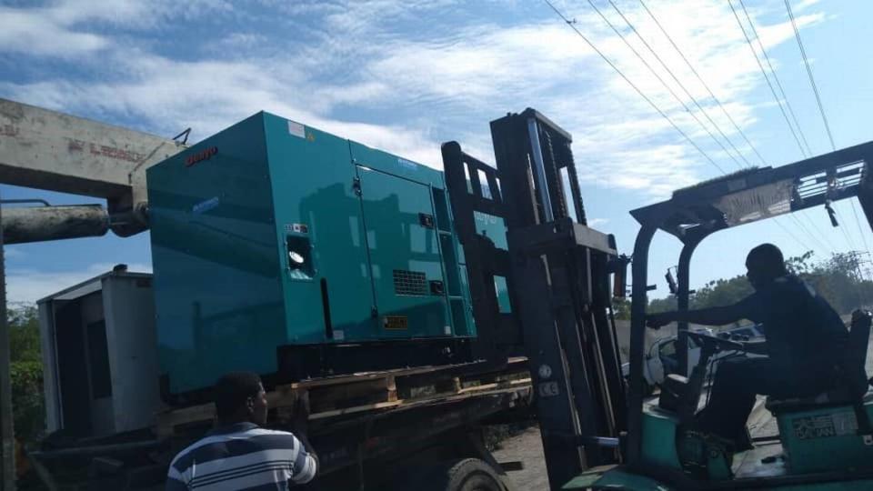 A new generator was delivered on Thursday, Jan. 20, 2022, to the Sainte Croix Hospital in Léogâne after Miami Herald readers responded to a story about the hospital having to close after gangs hijacked its new $38,000 generator.