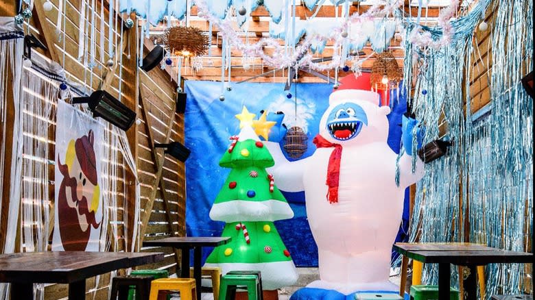 inflatable Christmas tree and snowman