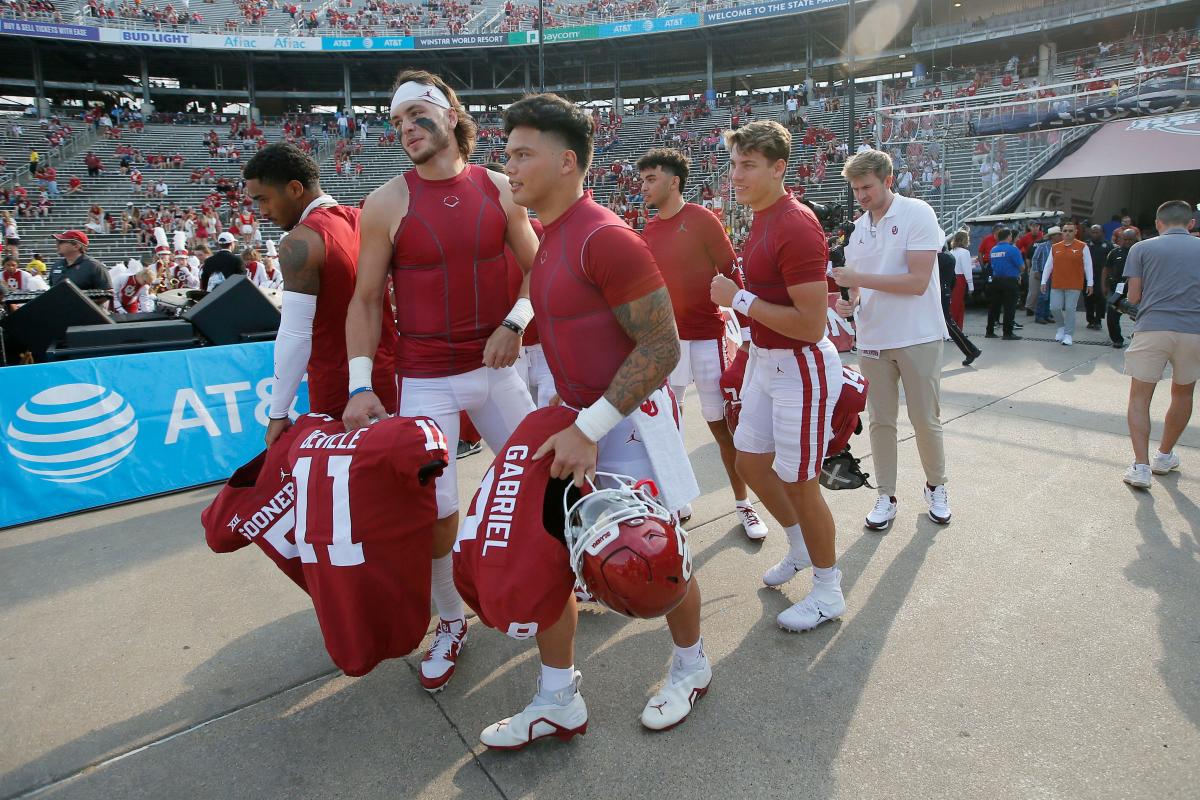 OU vs. Texas football Davis Beville starts at quarterback for Sooners