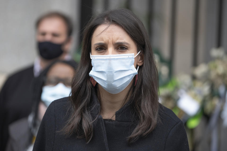 La ministra de Igualdad, Irene Montero, protagonizó ayer el minuto de silencio en homenaje a las mujeres asesinadas por violencia machista. (Photo by Oscar Gonzalez/NurPhoto via Getty Images)