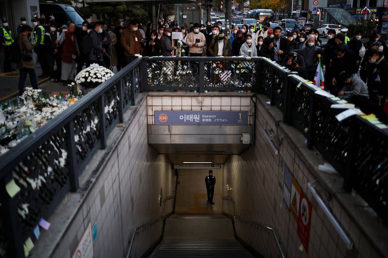 South Korea in mourning after deadly crowd crush