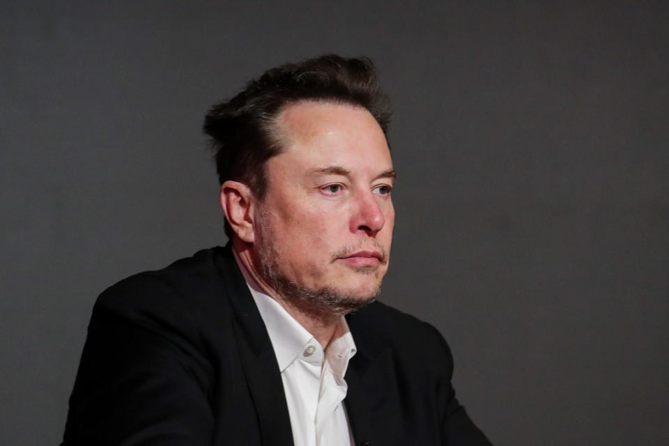Tesla-CEO Elon Musk sagte, dass er sich oft "ziemlich einsam" fühle. - Copyright: Grzegorz Wajda/SOPA/Getty Images