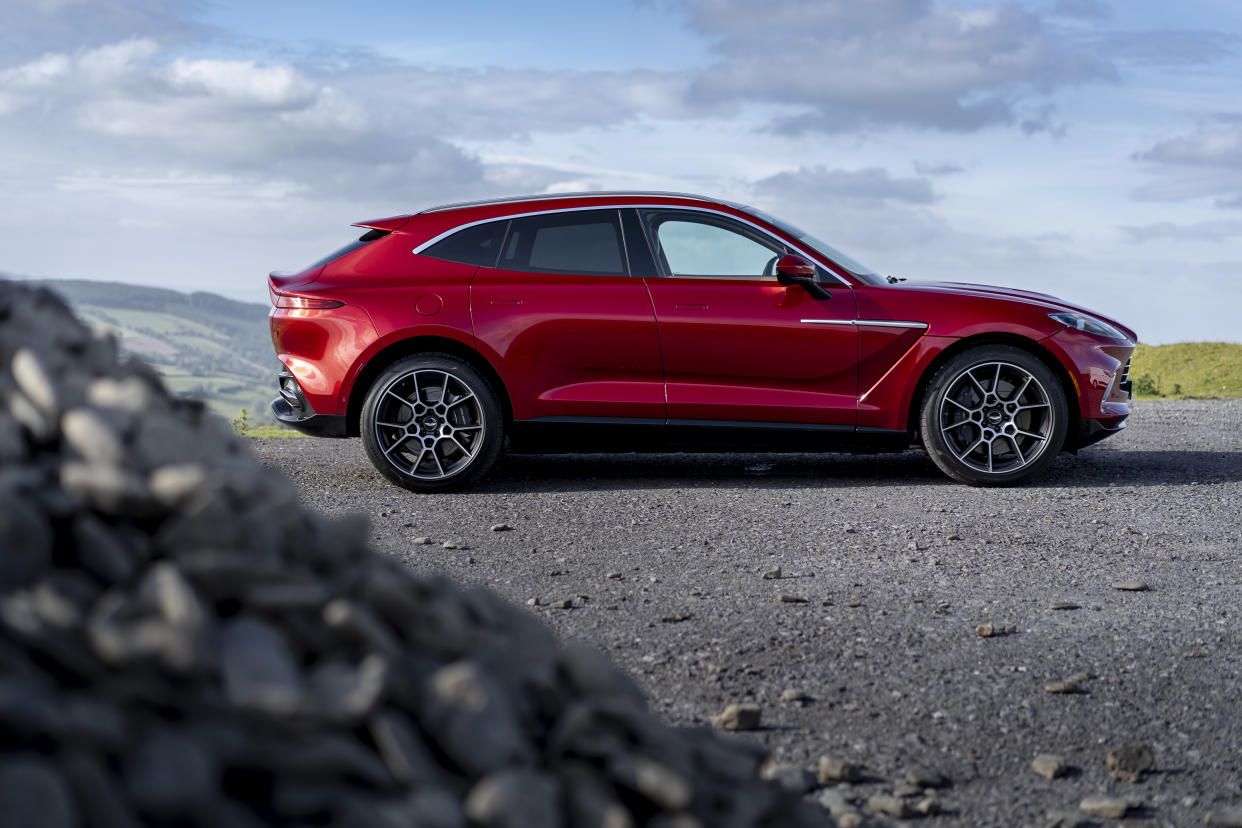 Aston Martin DBX