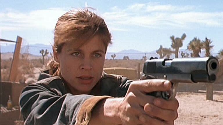 Linda Hamilton, como Sarah Connor en la primera entrega de la franquicia