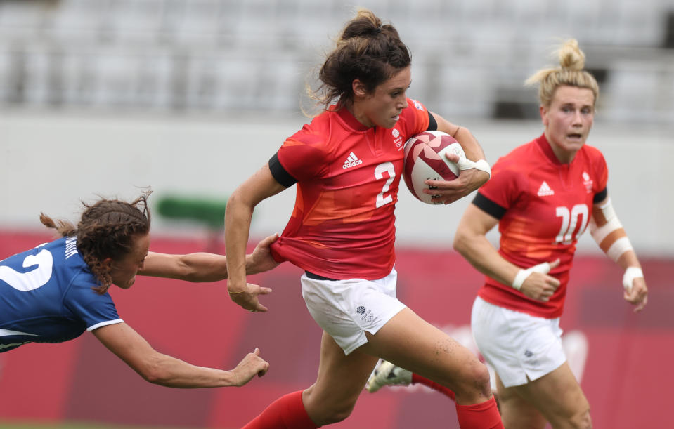 TOKYO, JAPAN - JULY 29, 2021: ROC Team's Anna Baranchuk and Great Britain's Abbie Brown, Megan Jones (L-R) are in action in their women's rugby sevens pool A match at the 2020 Summer Olympic Games, at Tokyo Stadium. Valery Sharifulin/TASS.No use Russia.