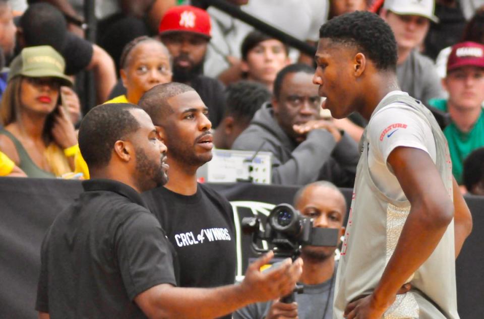 Phoenix Suns guard Chris Paul, a native of Winston-Salem, instructs Team CP3 forward G.G. Jackson during a stop in the action against The Scholars in the Nike Elite Youth Basketball League (EYBL) Peach Jam tournament on July 22, 2022 in North Augusta, S.C.