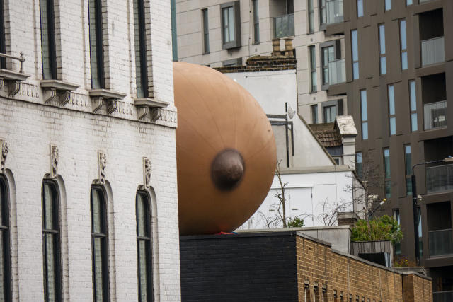 People Can't Take Their Eyes Off A Giant Boob That Appeared In London To  Make A Powerful Statement