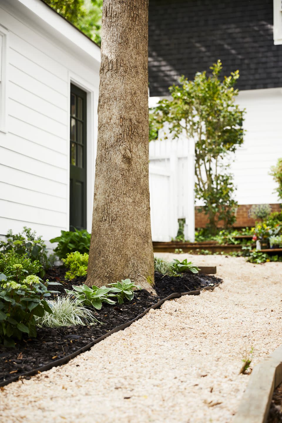 After: A Pretty and Welcoming Yard