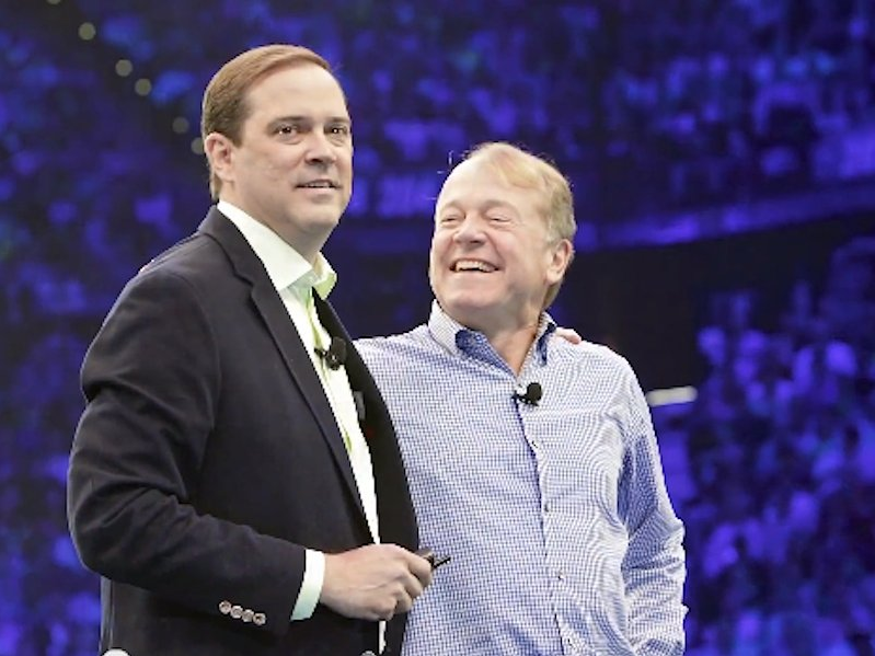 Cisco Chuck Robbins and John Chambers