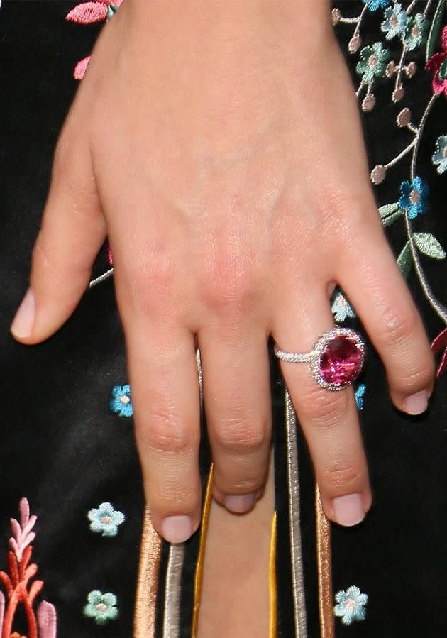 No one could keep their eyes off Robbie's impressive pink diamond ring. Photo: Getty Images