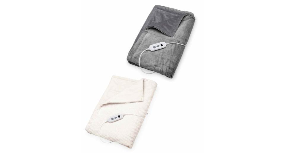 Kikrton House Heated Throw (Aldi)