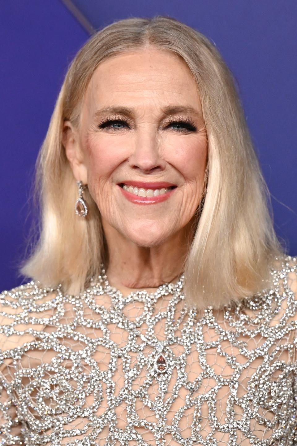 Catherine O'Hara on the red carpet