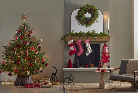 WEST ELM AND MARIMEKKO DEBUT A LIMITED-EDITION HOLIDAY CAPSULE COLLECTION