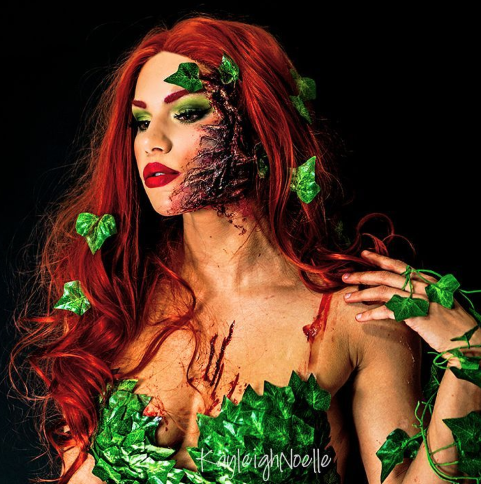 14) Poison Ivy Face Art