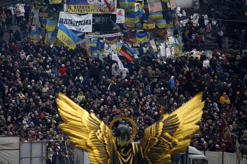 Anti-Yanukovich protesters take part in a rally in Kiev's Independence Square