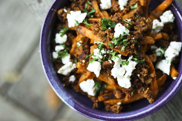 <strong>Get the <a href="http://www.foodiewithfamily.com/2012/10/16/mexican-poutine-sweet-potato-fries-with-chorizo-and-queso-fresco/">Mexican Poutine recipe</a> from Foodie with Family</strong>  