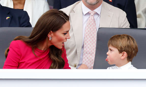 <div class="inline-image__caption"><p>Prince Louis of Cambridge sticks his tongue out at his mother Catherine, Duchess of Cambridge as they attend the Platinum Pageant on The Mall on June 5, 2022 in London, England.</p></div> <div class="inline-image__credit">Max Mumby/Indigo/Getty Images</div>