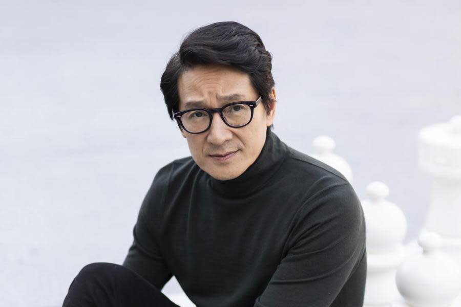 Óscar 2023: Ke Huy Quan gana como Mejor Actor de Reparto por Todo en todas partes al mismo tiempo