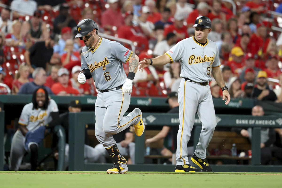 Grandal pega jonrón y Gonzales consigue un sencillo productor en el octavo inning para que Pittsburgh supere 3-2 a St. Louis